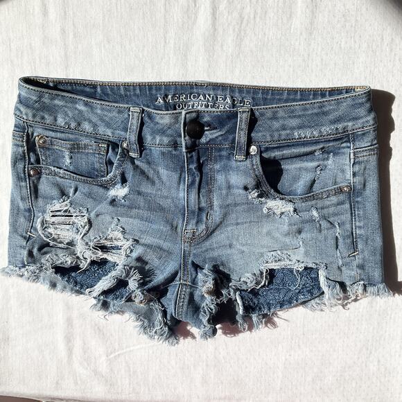 American Eagle Outfitters Women Shorts Size 8 Blue Denim Cutoff Super Stretch - Picture 1 of 10